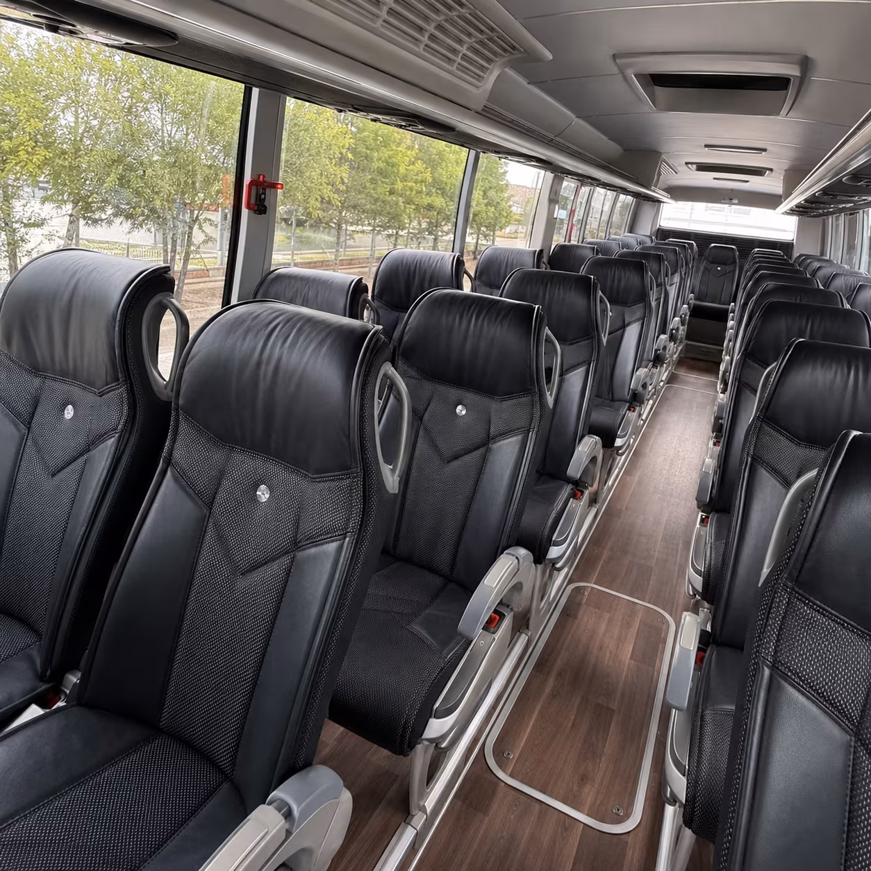 reagan national airport dca charter bus pickups and drop offs made easy